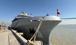 وصول سفينة حربية فرنسية إلى البصرة